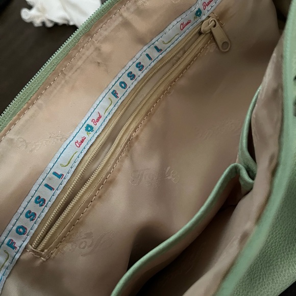 Fossil Mint Sage Light Green Leather Purse Hand Bag Shoulder Bag - Picture 4 of 5